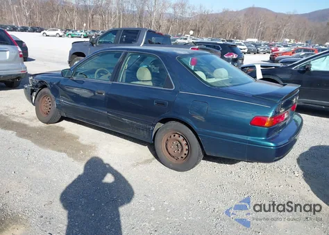 1998 Toyota Camry Le из США, поврежденный, VIN 4T1BG22K9WU363473